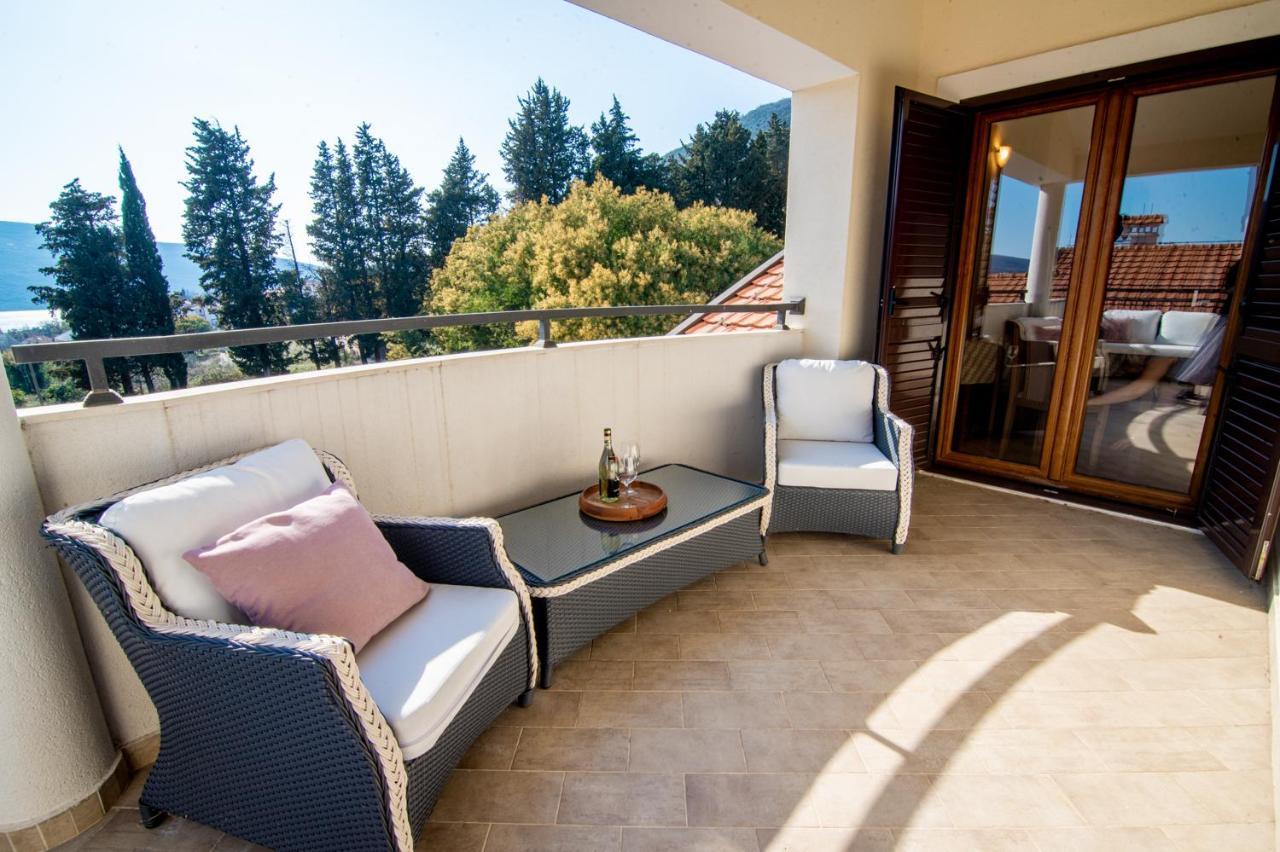 Boka Apartment Baošići エクステリア 写真